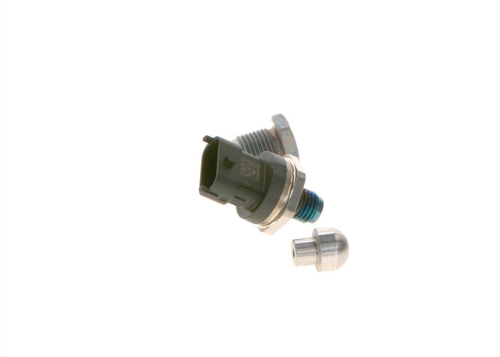 Fuel pressure sensor Bosch F 00R 004 270