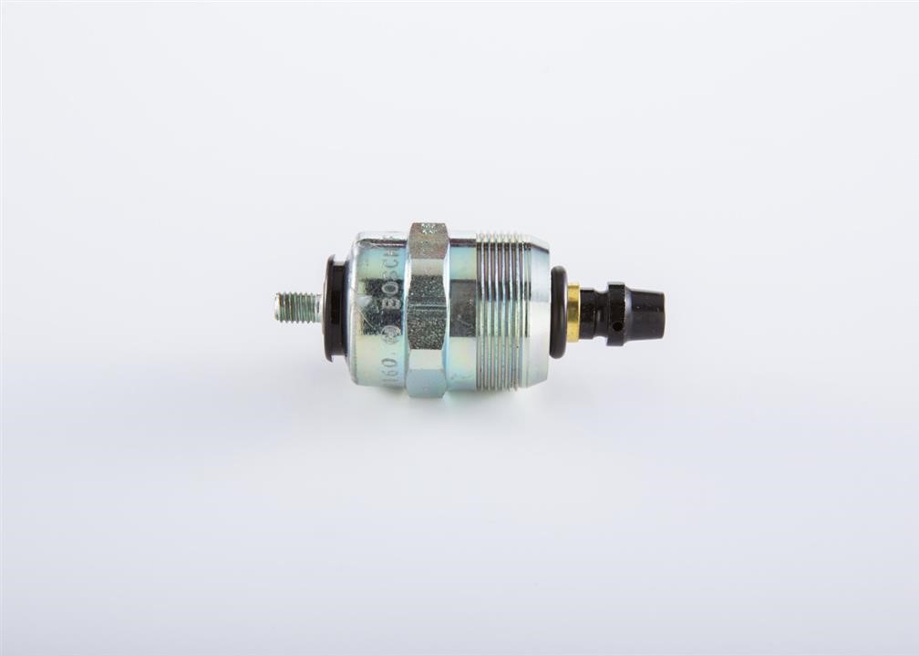 Bosch F 002 D13 640 Injection pump valve F002D13640