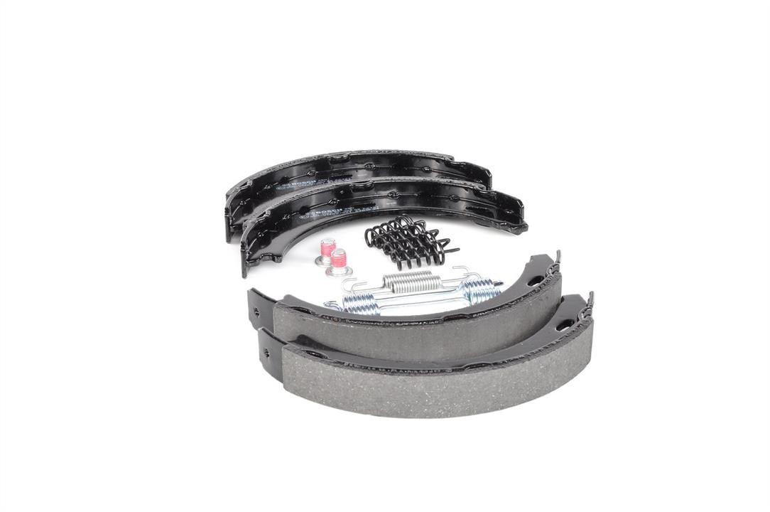 Handbrake shoes Bosch 0 986 487 582