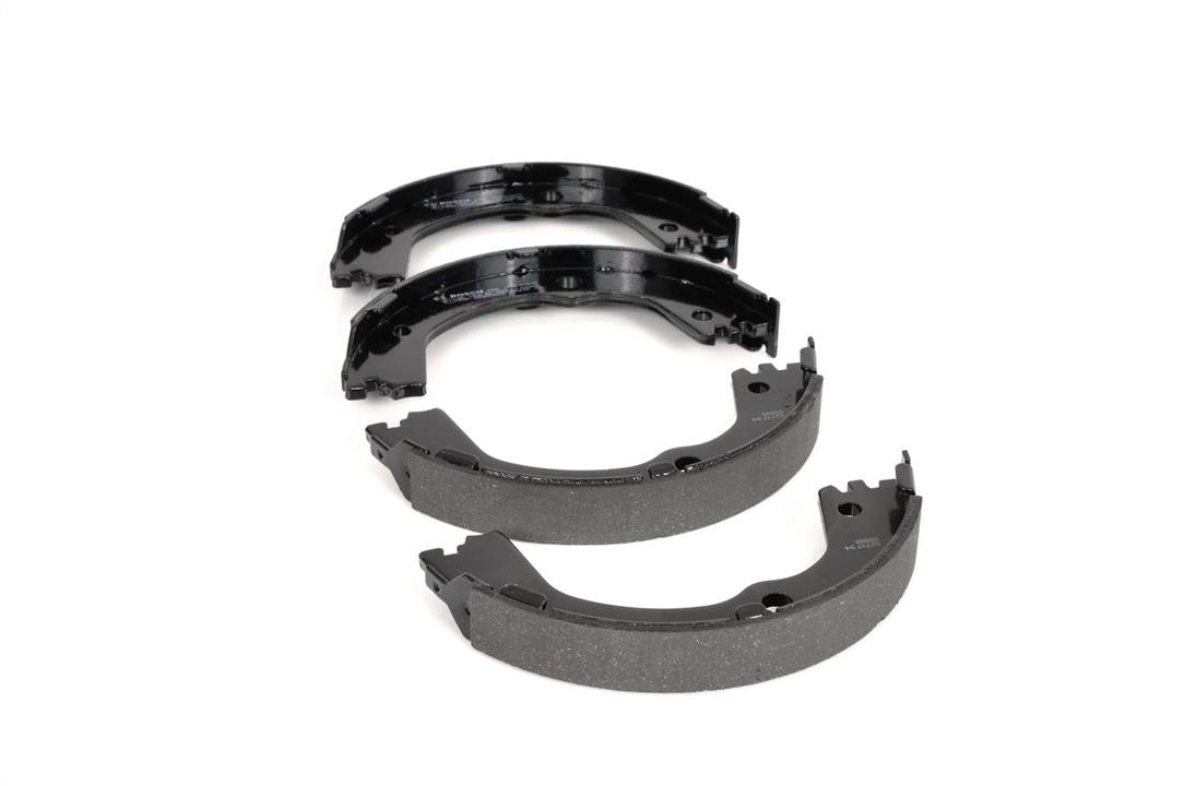 Handbrake shoes Bosch 0 986 487 947