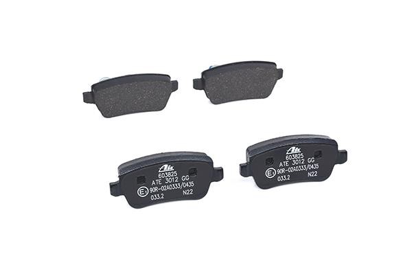 Brake pad set Ate 13.0460-3825.2