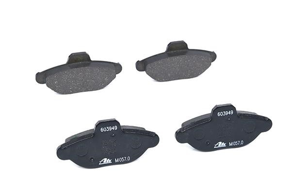 Brake pad set Ate 13.0460-3949.2