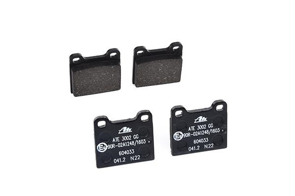 Brake pad set Ate 13.0460-4033.2