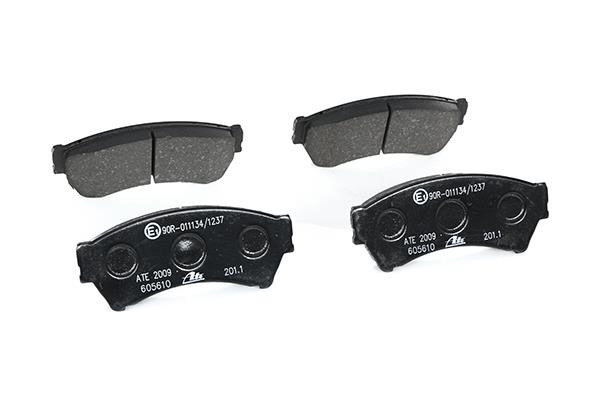 Brake pad set Ate 13.0460-5610.2