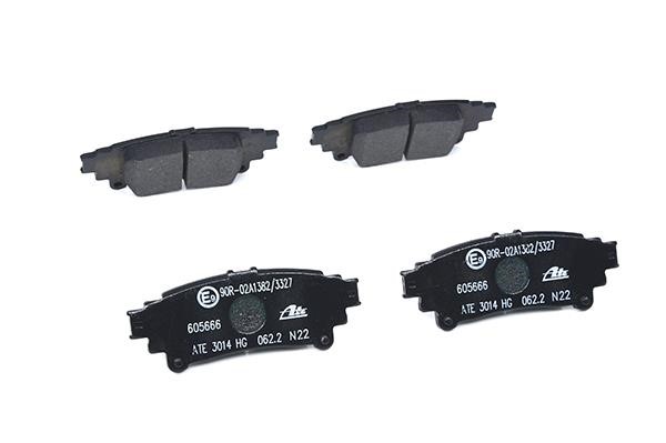 Brake pad set Ate 13.0460-5666.2