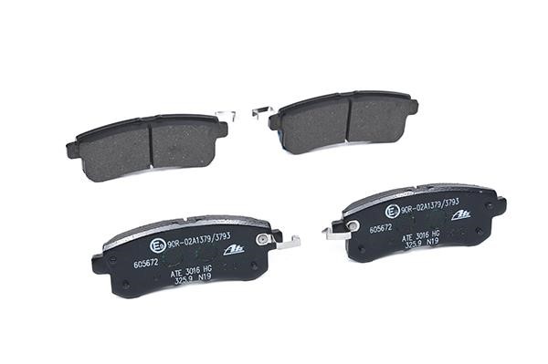 Brake pad set Ate 13.0460-5672.2