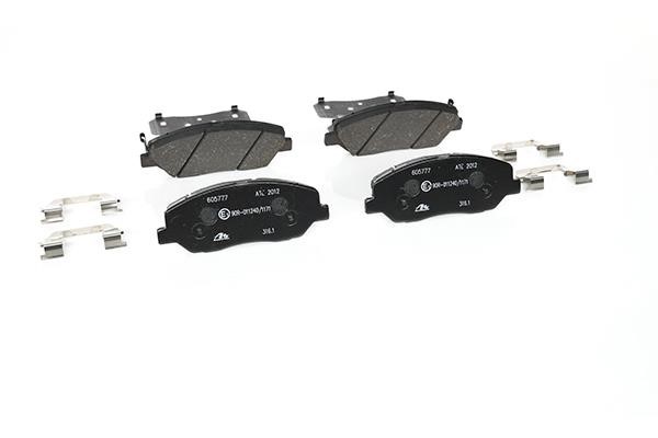 Brake pad set Ate 13.0460-5777.2