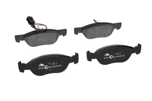 Brake pad set Ate 13.0460-7065.2