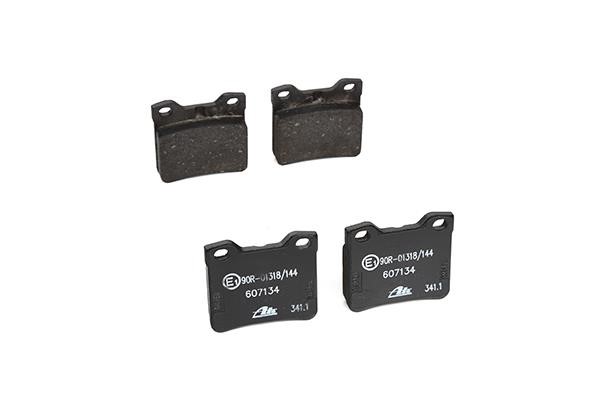 Brake pad set Ate 13.0460-7134.2