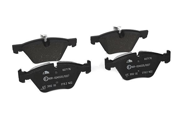 Brake pad set Ate 13.0460-7176.2