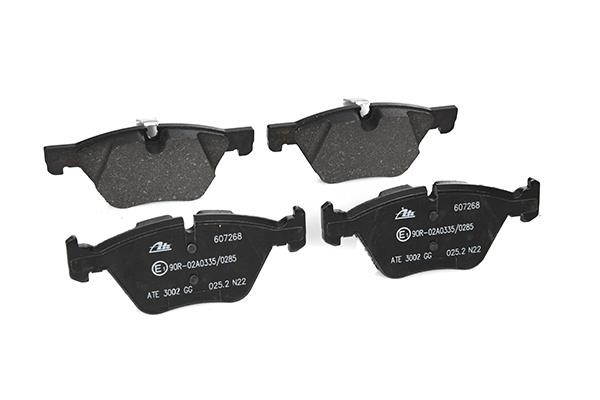 Brake pad set Ate 13.0460-7268.2