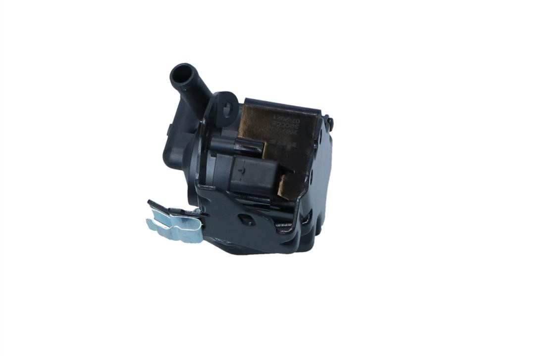 Additional coolant pump NRF 390008