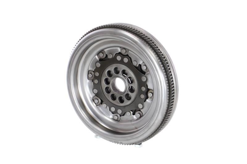 Flywheel Audi A3: 009001000152R REMANTE Flywheel