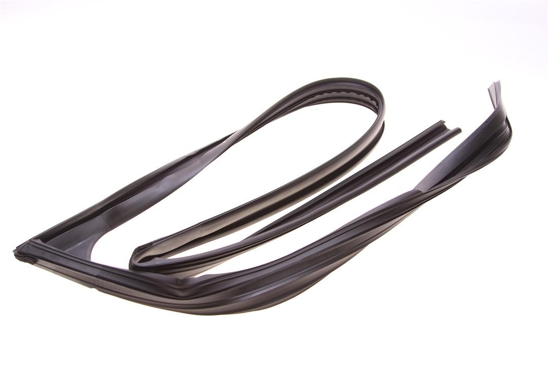 Buy Toyota 68141-30370 at a low price in United Arab Emirates!