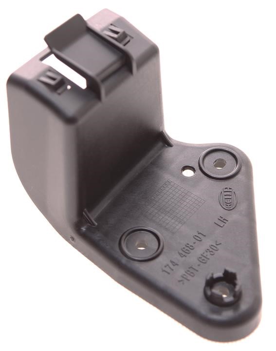 62045BR00A Nissan Bracket front bumper
