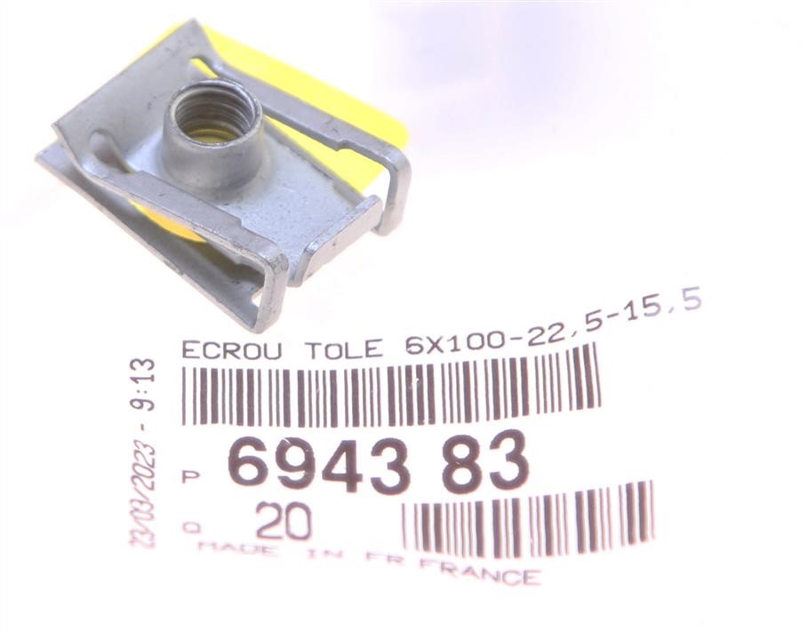 Embedded plate for screw Citroen/Peugeot 6943 83