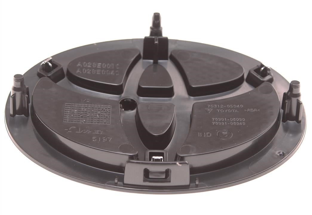 Buy Toyota 75301-05030 at a low price in United Arab Emirates!