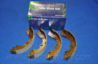 PMC PLA-026 Drum brake shoes rear, set PLA026