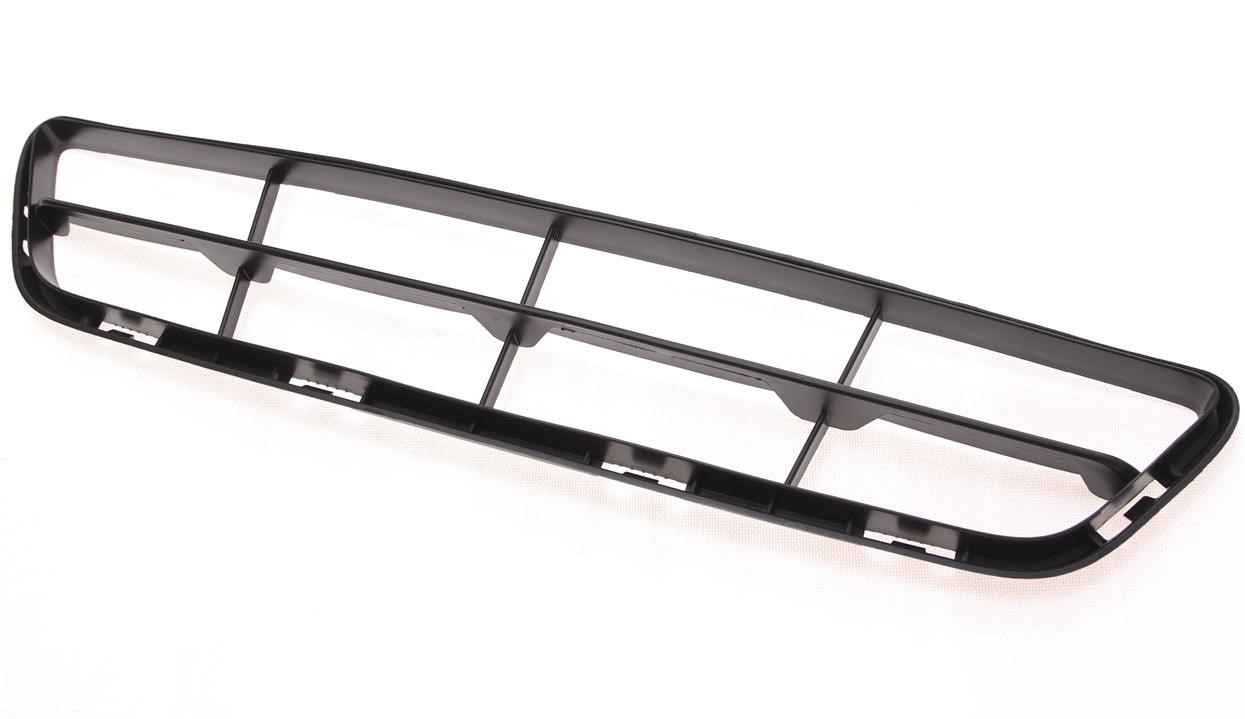 622549HS1A Nissan Front bumper grill
