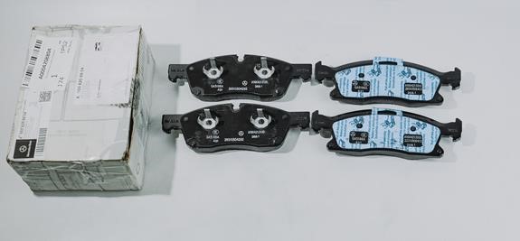 Buy Mercedes A0004208804 at a low price in United Arab Emirates!