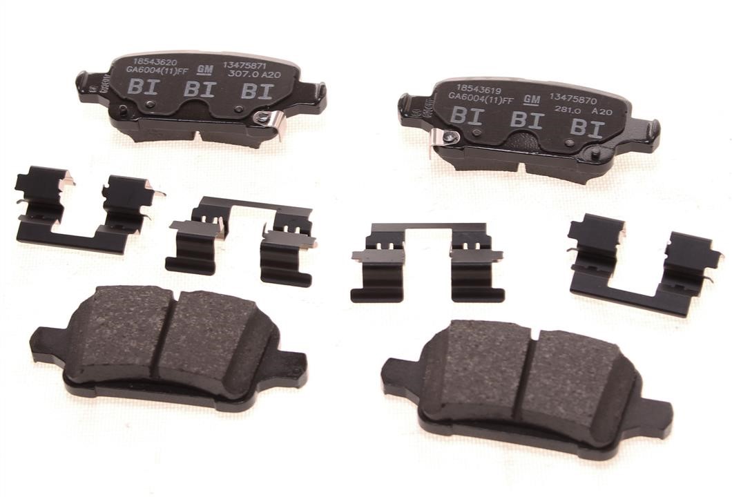 Opel 39037199 Rear disc brake pads, set 39037199