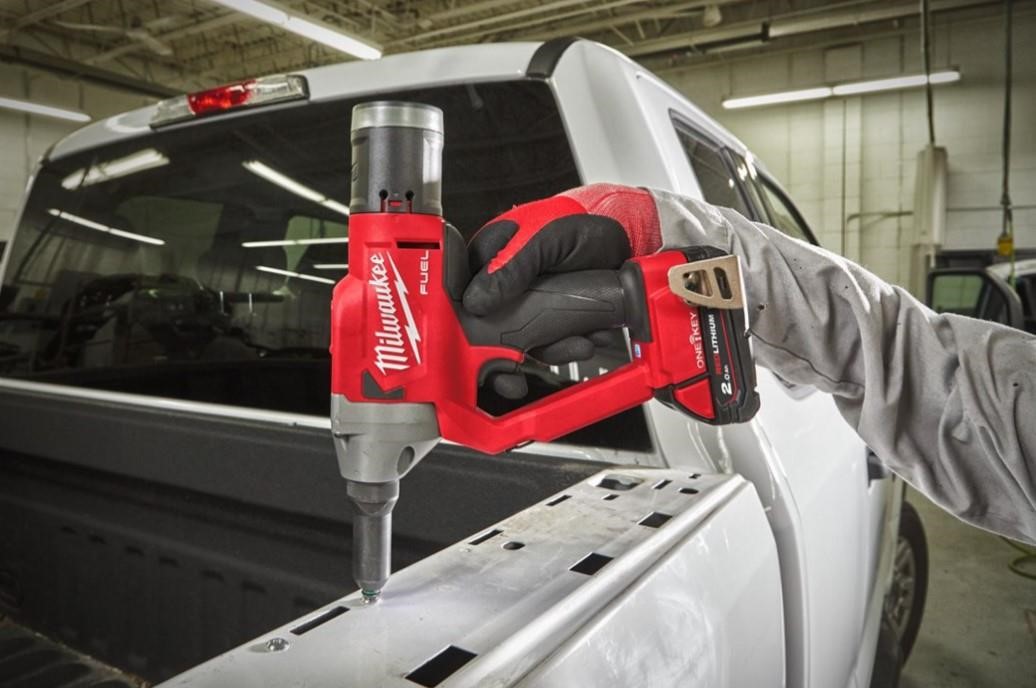 Buy Milwaukee 4933478601 at a low price in United Arab Emirates!