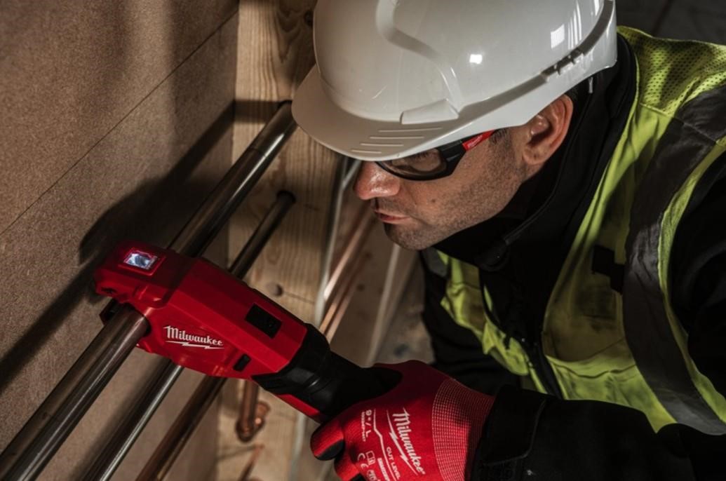Buy Milwaukee 4933479242 at a low price in United Arab Emirates!