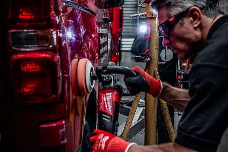 Buy Milwaukee 4933479366 at a low price in United Arab Emirates!