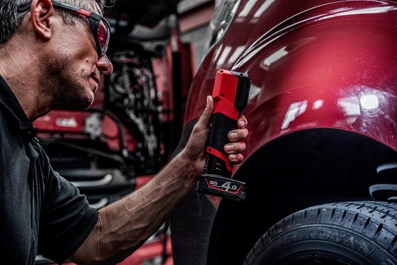Milwaukee M12 Cml-401 Rechargeable Lamp In2 Color Matching Light Pcs Milwaukee – price [object Object] PLN