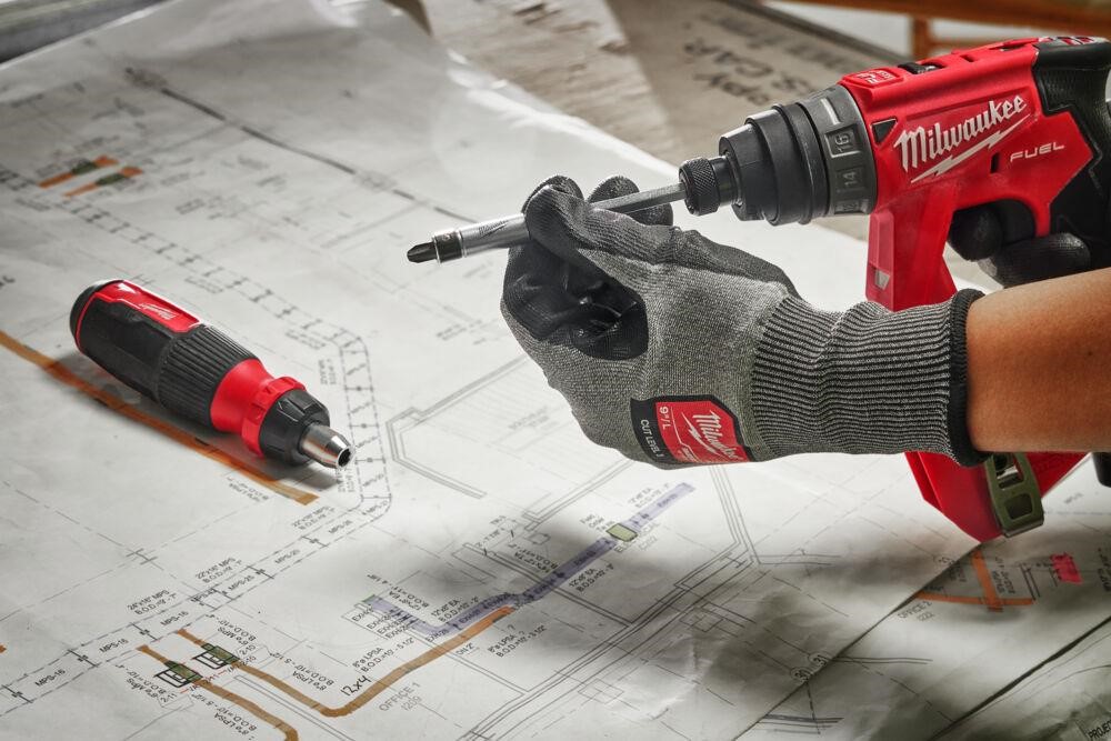 Screwdriver with replaceable bits 27 in 1 (PH/PZ/TX/SL/HEX) Milwaukee Milwaukee 4932480583