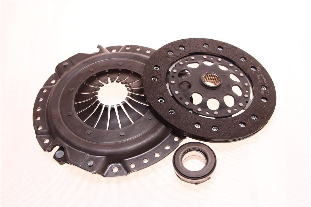 623055900DEFECT Luk Clutch, kit, With traces of installation on the grafting basket
