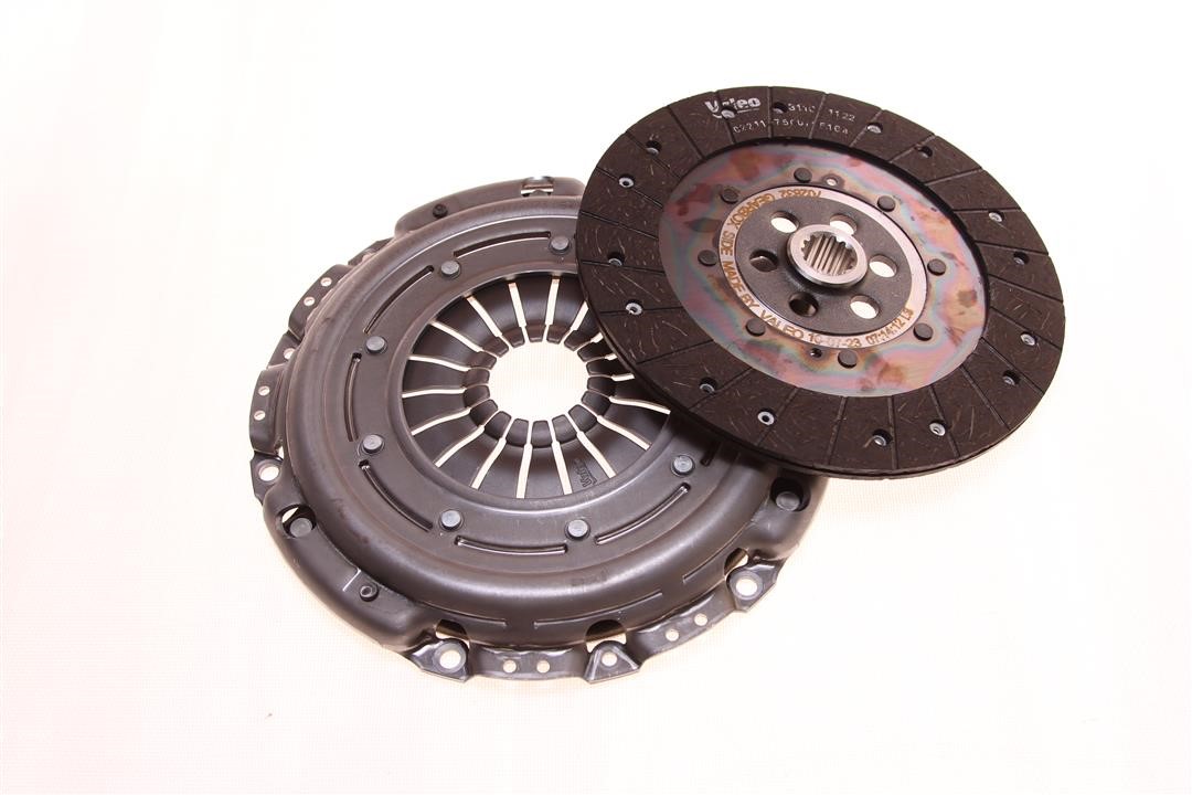 Valeo 826772-DEFECT Clutch, kit, With traces of installation on the grafting basket 826772DEFECT