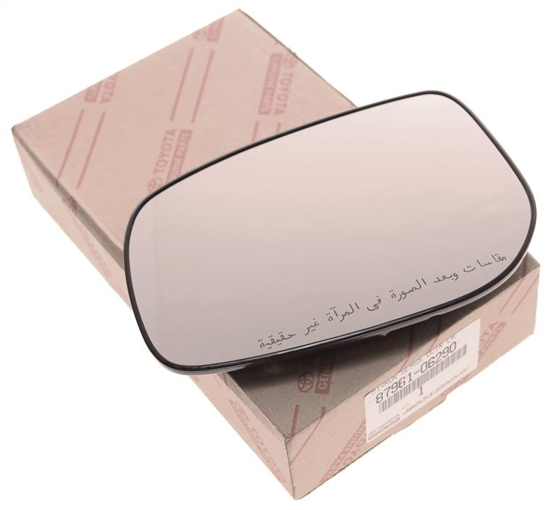 8796106290 Toyota Wing mirror glass Heated Left