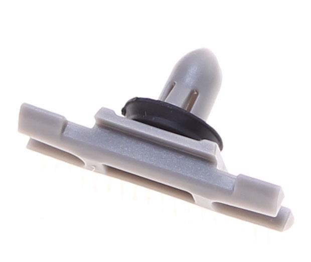 51137117240 BMW Clip