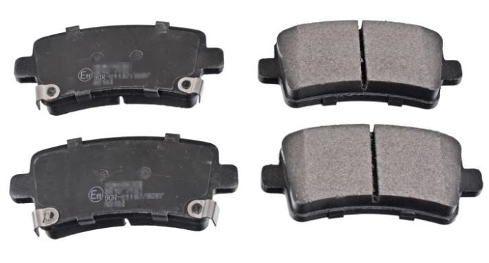 Mando MBF010132B Rear disc brake pads, set MBF010132B