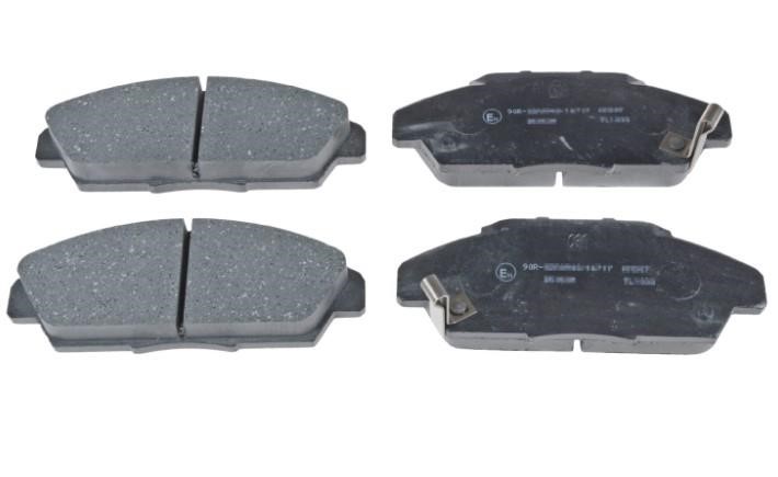 Mando MBF010221B Front disc brake pads, set MBF010221B