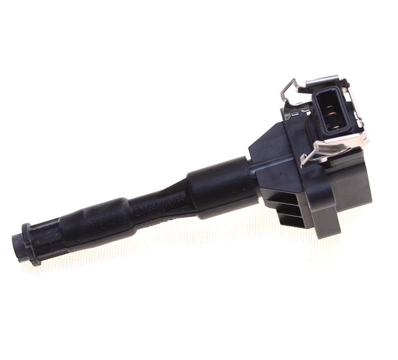 Ignition coil pack BMW 8 series: 0221504029 Bosch Ignition coil