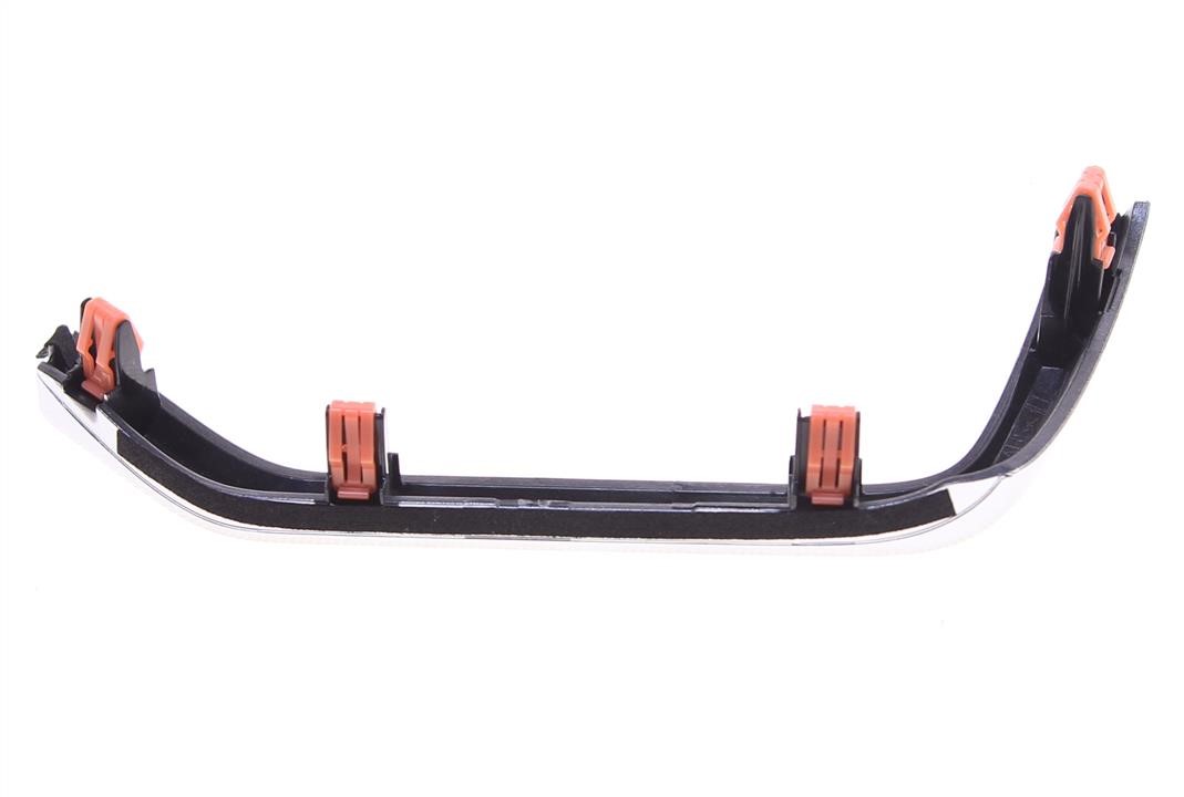 Buy Toyota 55474-42110 at a low price in United Arab Emirates!