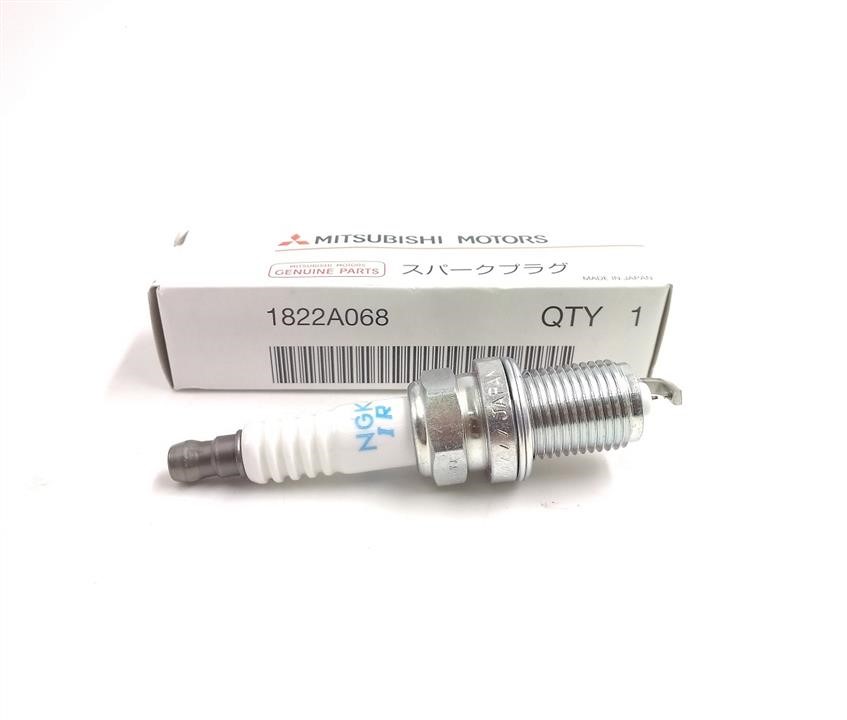 Mitsubishi 1822A068 Spark plug 1822A068 1822A068 Mitsubishi Spark plug