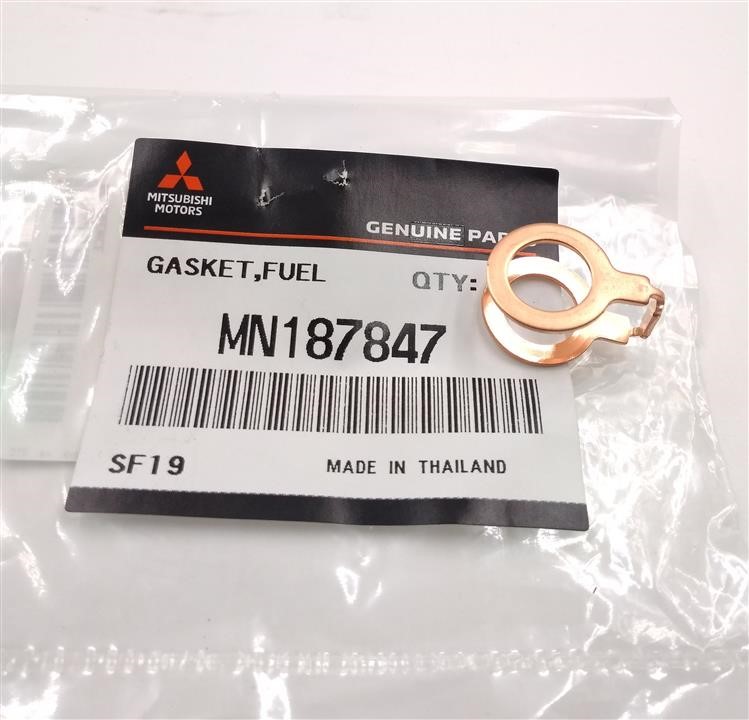 Buy Mitsubishi MN187847 at a low price in United Arab Emirates!