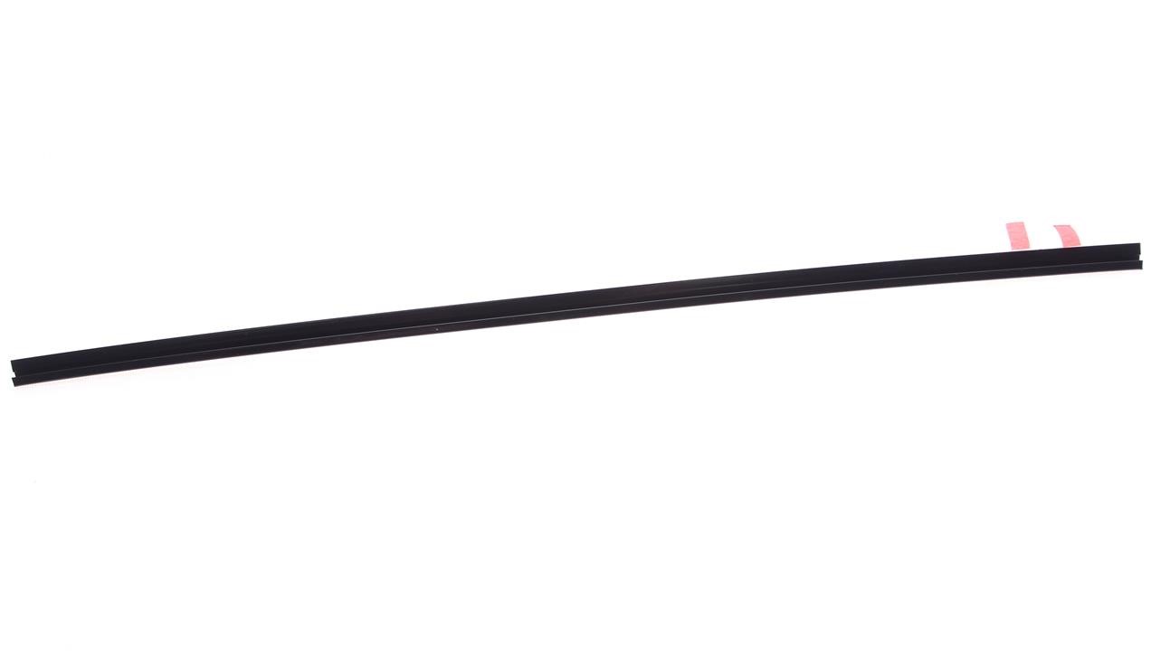 7554942011 Toyota Windshield molding