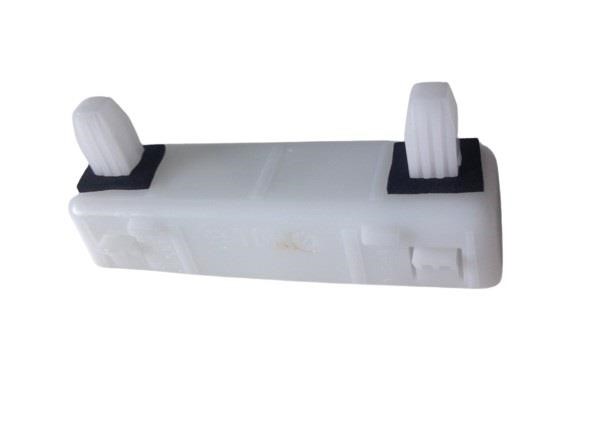 85222JD00A Nissan Rear bumper retainer