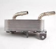 2022L82 Polcar Oil cooler