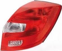 691588T Polcar Combination Rearlight