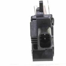F00M144172 Bosch Generator regulator