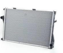 1552785 Kraft Automotive Engine cooling radiator