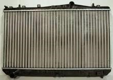 Car radiator Chevrolet Lacetti: 1558325 Kraft Automotive Engine cooling radiator