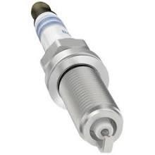 Engine spark plug Toyota Matrix: 062611000067 Magneti marelli Spark plug