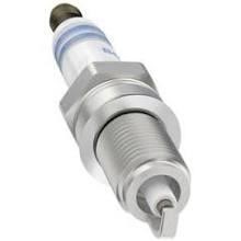 Engine spark plug Lancia Ypsilon: 062810000041 Magneti marelli Spark plug