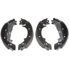 Brake shoe kit Suzuki Samurai: 194593 Maxgear Brake shoe set